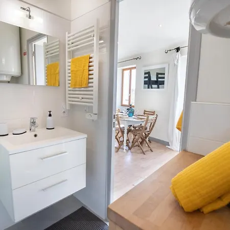En Blanc - Hypercentre - 4 Couchages Appartement *